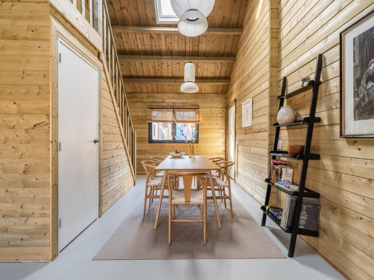 Cosy Wooden House Amid Woods In Soesterberg Utrecht Exteriér fotografie